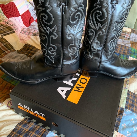 Men’s size 12 Justin Cowboy Boots - Picture 2 of 5